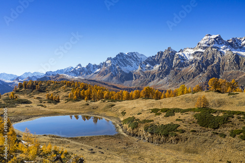 Alpine landscape photo