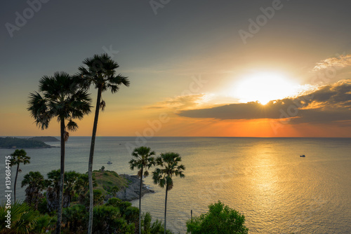 Fototapeta Naklejka Na Ścianę i Meble -  Breathtaking sunset at the Phromthep cape, Phuket Province, Thailand