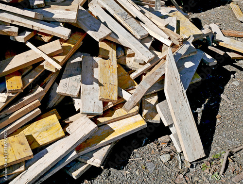 Pieces of wood and pallets ready for recycle.  © Riccardo Arata