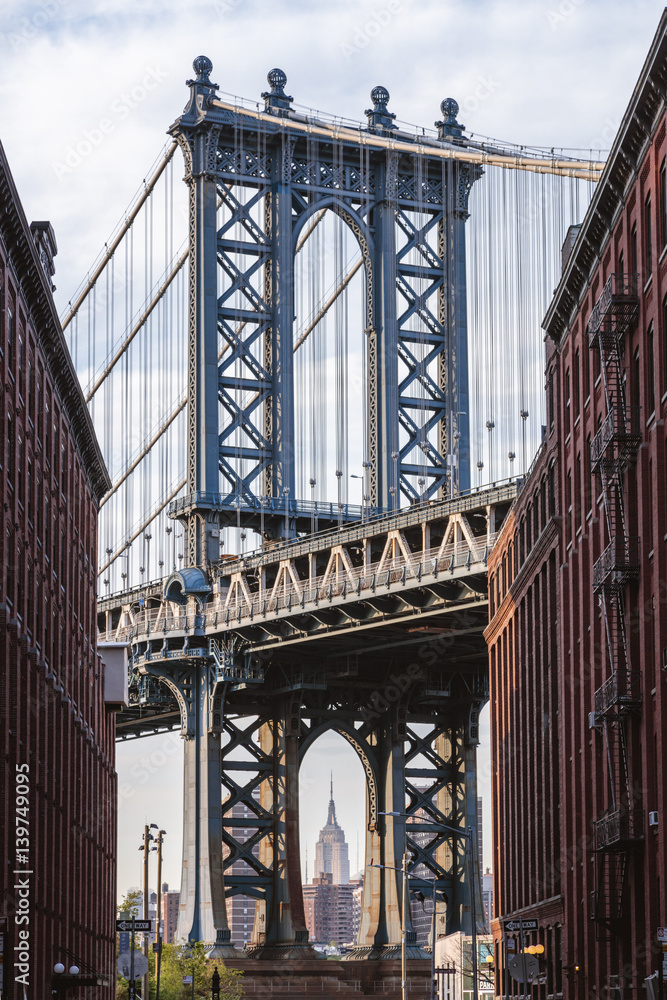 Manhattan bridge structure framing the Empire State building, Brooklyn