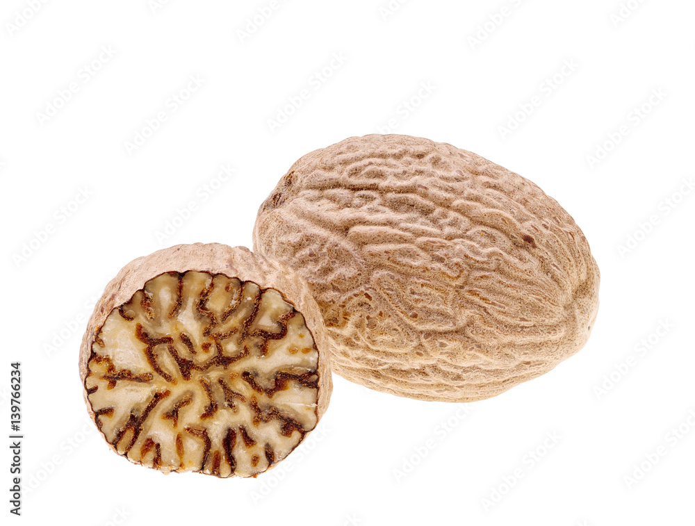 Obraz premium Nutmeg isolated isolated on white background