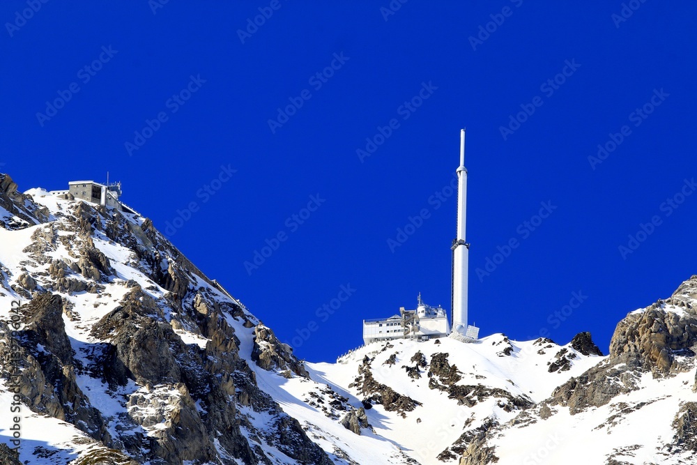 Antenne du Pic du Midi de Bigorre Face Est - Hautes-Pyrénées France Stock  Photo | Adobe Stock