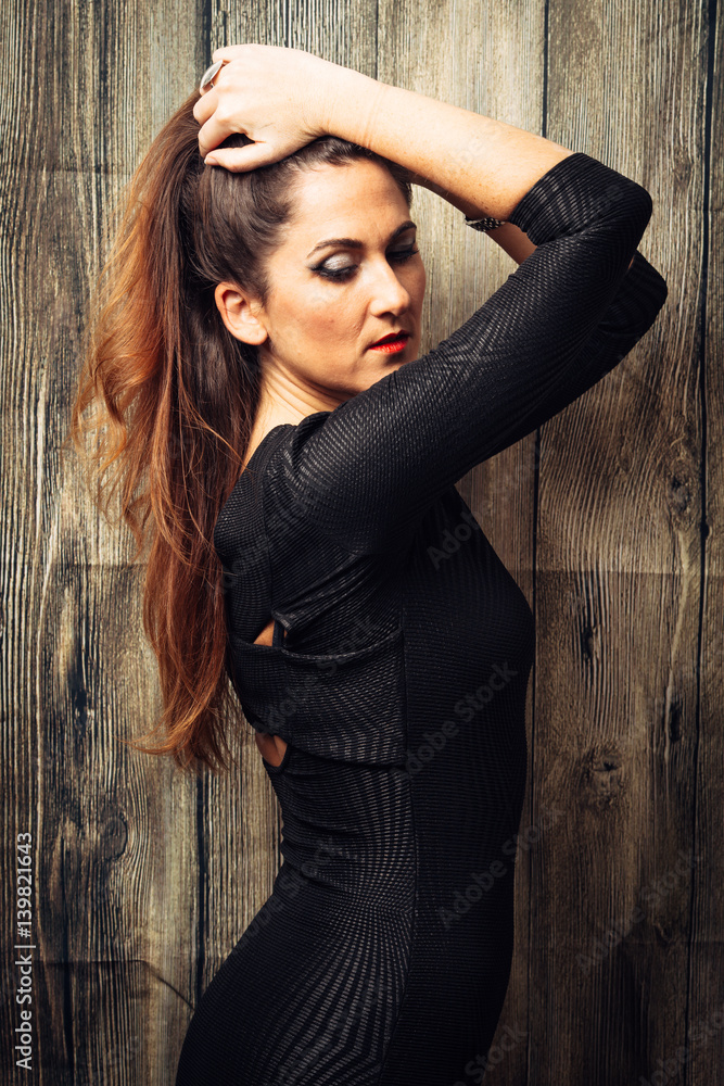 Fototapeta premium Beautiful elegant girl in dress
