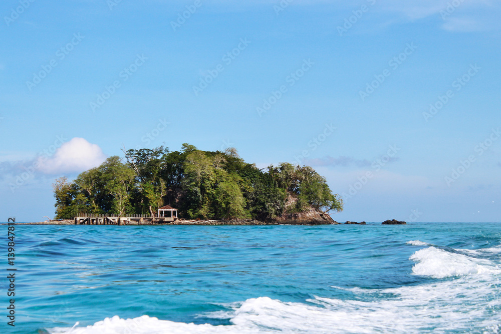 Naklejka premium Views of desert island from the sea