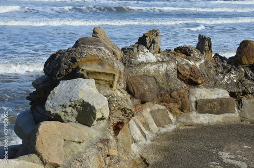 Coastal rocks © Grzegorz Lenkiewicz