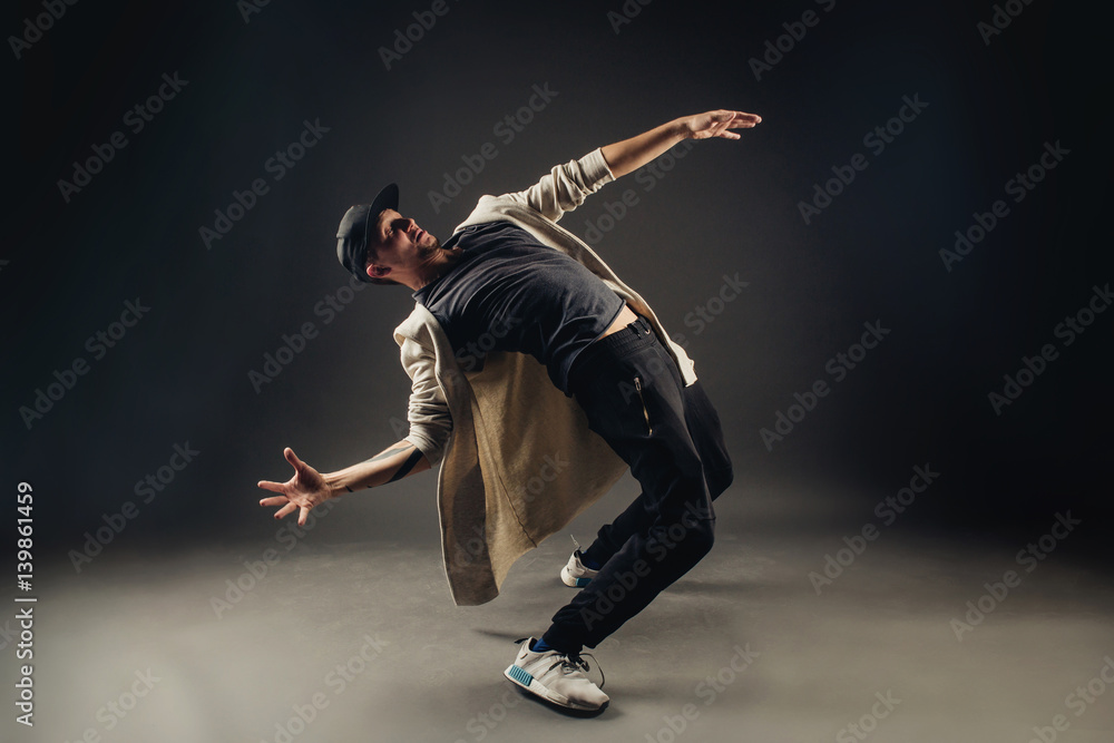10 Easy Dance Moves Anyone Can Learn | STEEZY Blog
