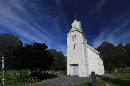 Norwegen, Oppstrynsvatnet photo