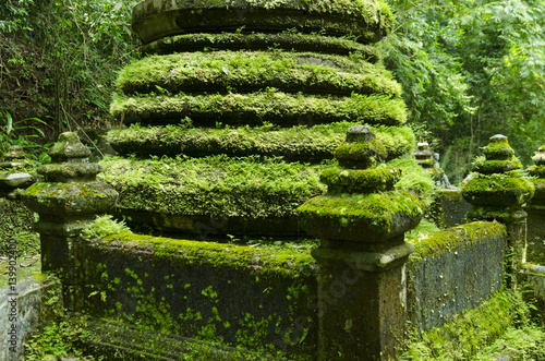 Old pagoda and moss at Phli...