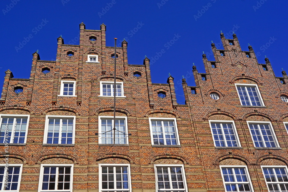 Fototapeta premium Altstadt von HERTOGENBOSCH ( Niederlande )