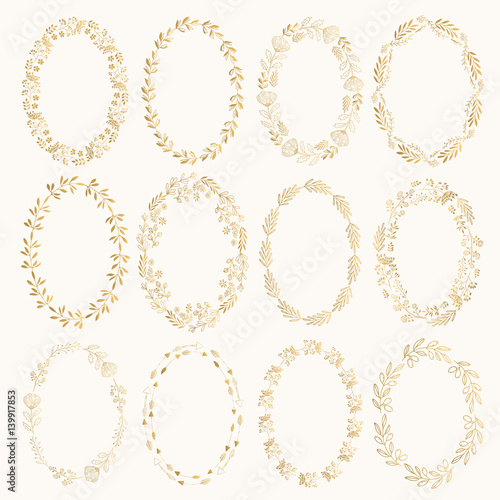 Set of golden oval wreaths