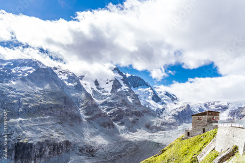 Großglockner und Pasterze-Gletscher in Österreich