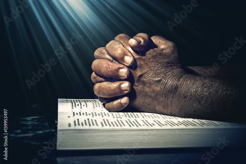 Fotografie, Obraz Elderly women in prayer