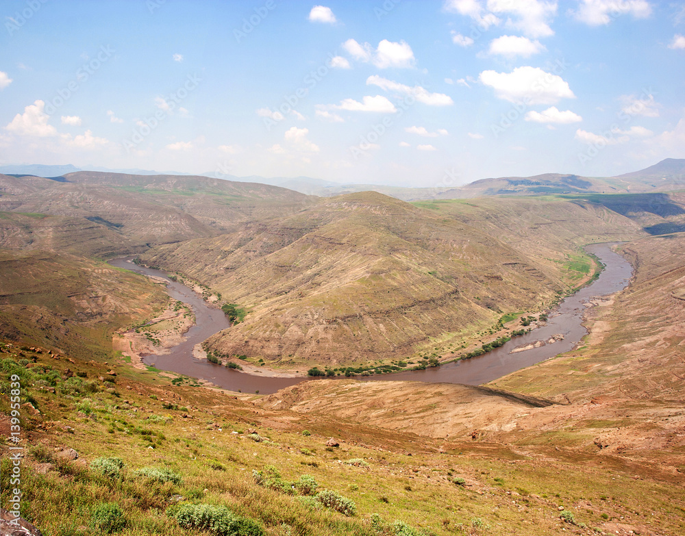 River bend of the Oranje River near the village of Makunyapane, Lesotho River bend of the Oranje River near the village of Makunyapane, Lesotho