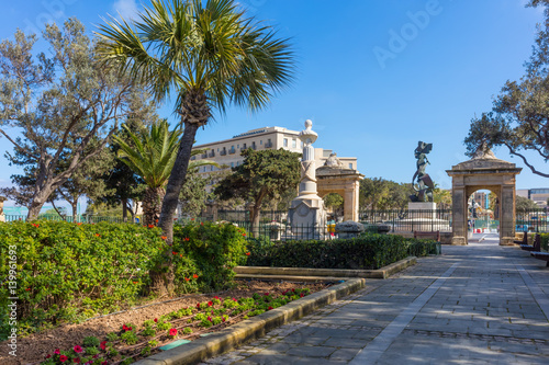 Malta Valletta Floriana: The Mall Gardens - Green Malta - parc entrance photo