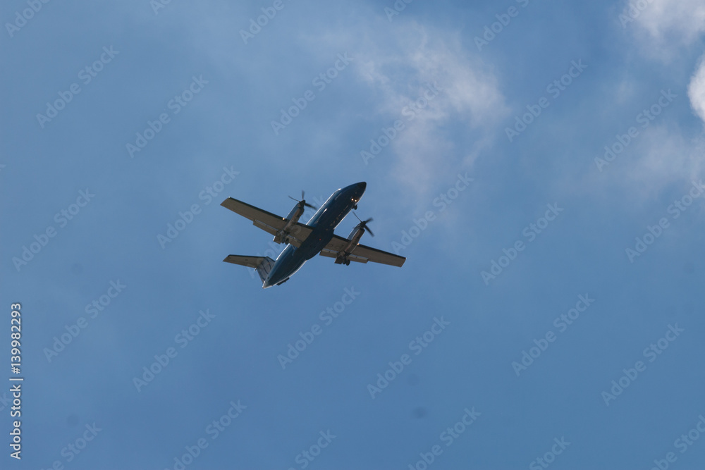 plane plane