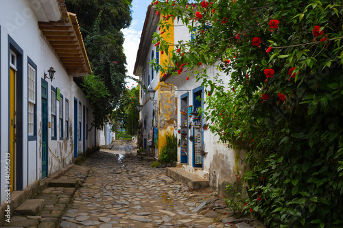 Fototapeta Naklejka Na Ścianę i Meble -  streets of the historical town Paraty Brazil