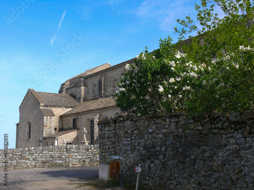 eglise,mont saint vincent,saone et loire,france photo