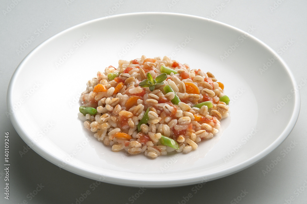Dish of 3 cereal with Vegetables Dish of 3 cereal with Vegetables