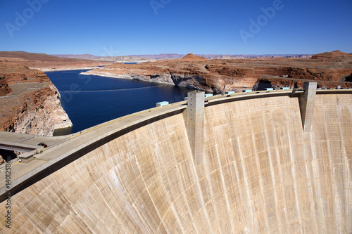 Wallpaper Mural Glen Canyon Dam in Arizona - lake powell Torontodigital.ca