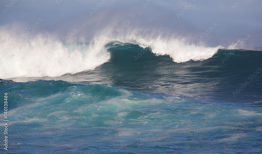 Large waves from winter swells off the coast of Maui, Hawaii Large waves from winter swells off the coast of Maui, Hawaii