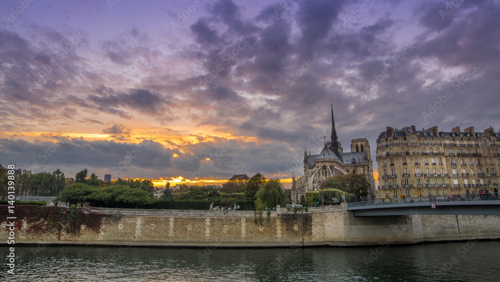 Fototapeta premium Notre Dame