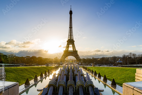 Sunrise on the Eiffel tower and Trocadero. Paris, France