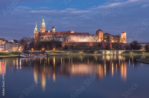 Krakow  Poland  Wawel Castle and Wawel cathedral over Vistula river in the night