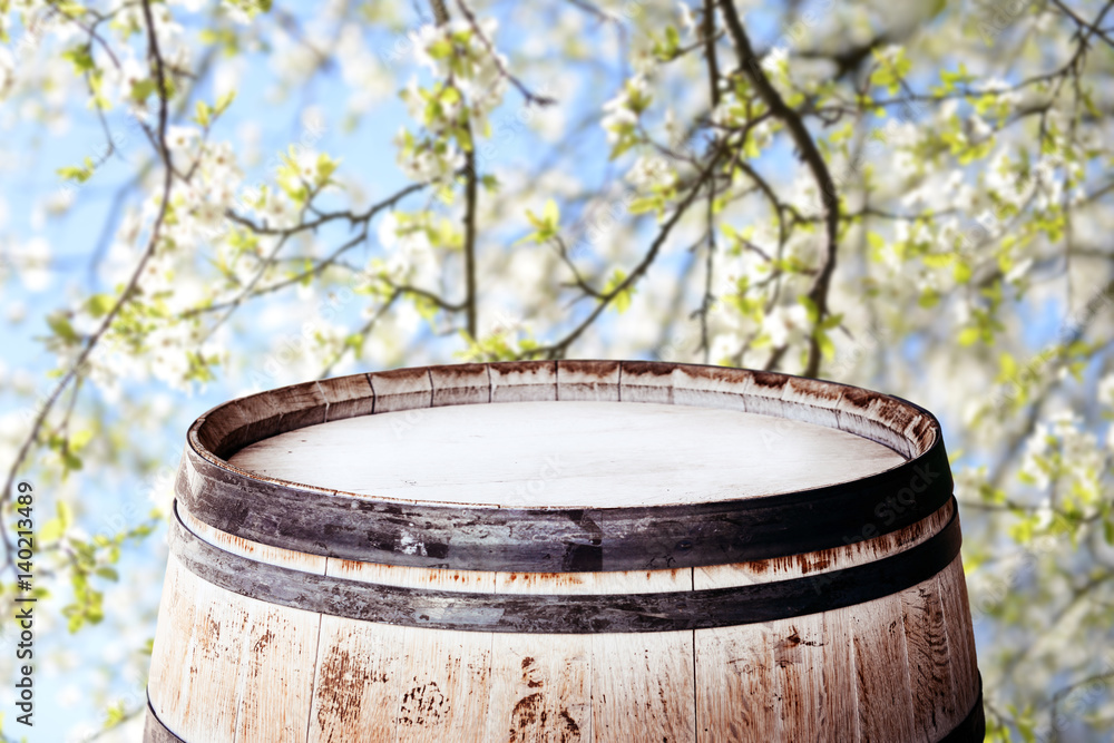 Fototapeta premium Old barrel top for display montages