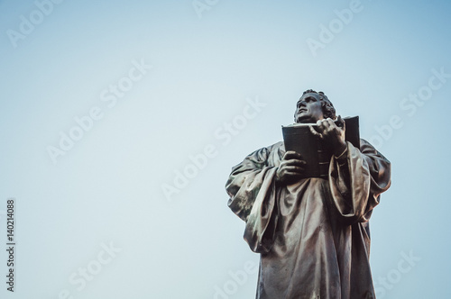 Martin Luther Statue auf dem Anger Erfurt photo