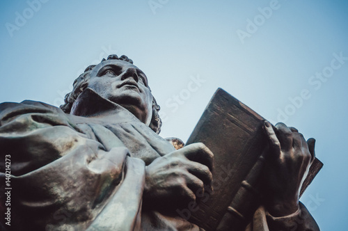 Foto Martin Luther Statue auf dem Anger Erfurt