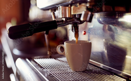Coffee cup and coffee espresso machine