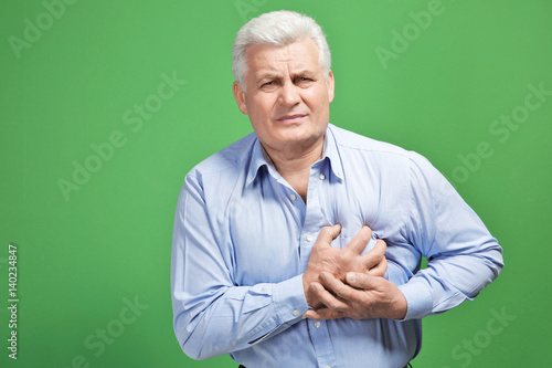 Man with chest pain sufferi...