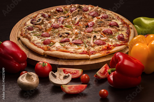 Pizza Hunting, mozzarella, hunting sausages, beef, chicken, smoked, gherkins photo