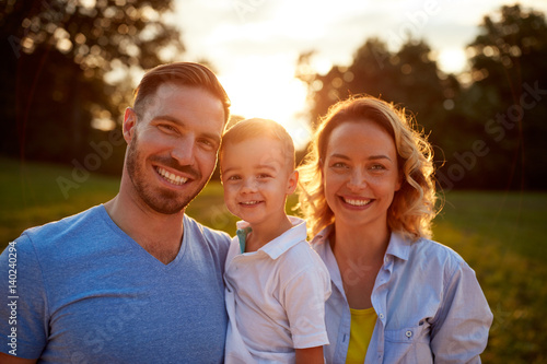 Canvas Print Smiling family together, portrait