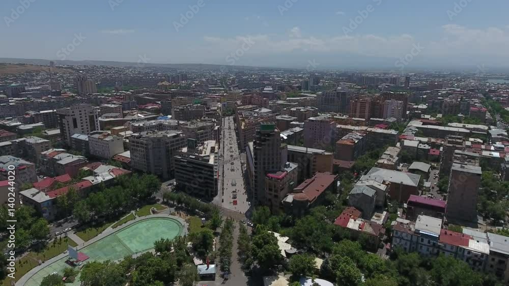 Fly Back from Northern Avenue, Yerevan Fly Back from Northern Avenue, Yerevan