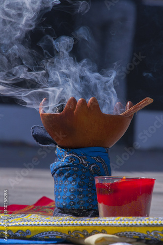 Quemador de incienso de resina de copal