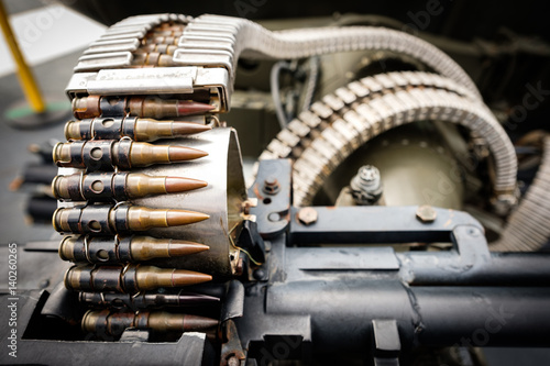 Принти на полотні Machine gun with bullets and ammo belt