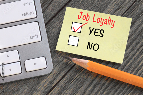 job loyalty survey with positive response