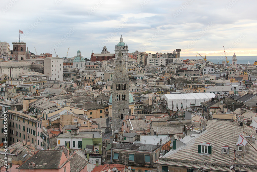 Veduta dei tetti della città di Genova