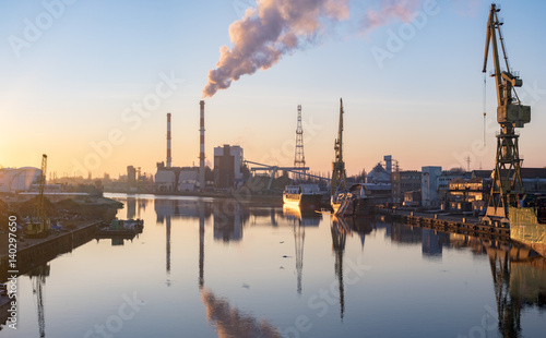 smoking chimneys of coal power plant