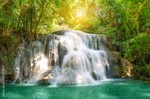 Fototapeta Naklejka Na Ścianę i Meble -  Beautiful scenic of Huaymaekamin Waterfall in Kanchanaburi, Thailand.