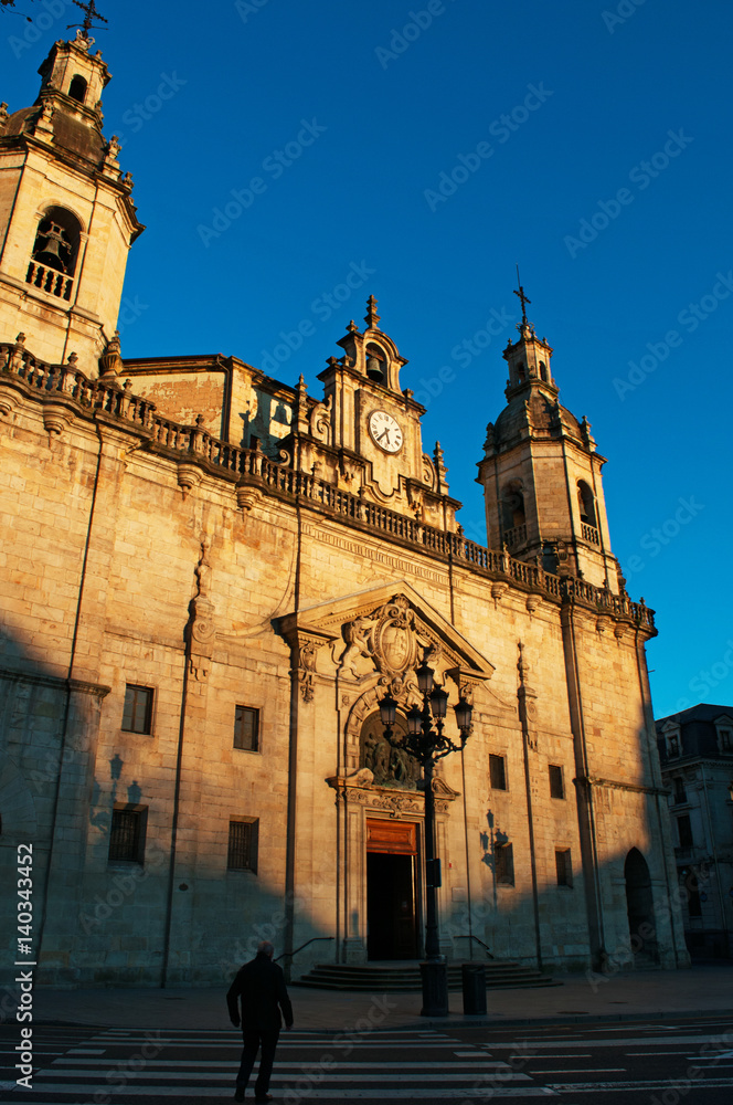 Bilbao, Spagna, 26/01/2017: la Chiesa di San Nicola, una chiesa cattolica in stile barocco inaugurata nel 1756 nel Casco Viejo, il centro storico e il nucleo originario della città