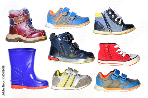 Children's shoes for different weather and time of year