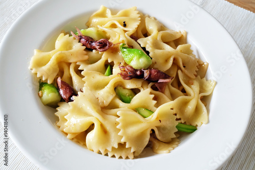 Farfalle with firefly squid