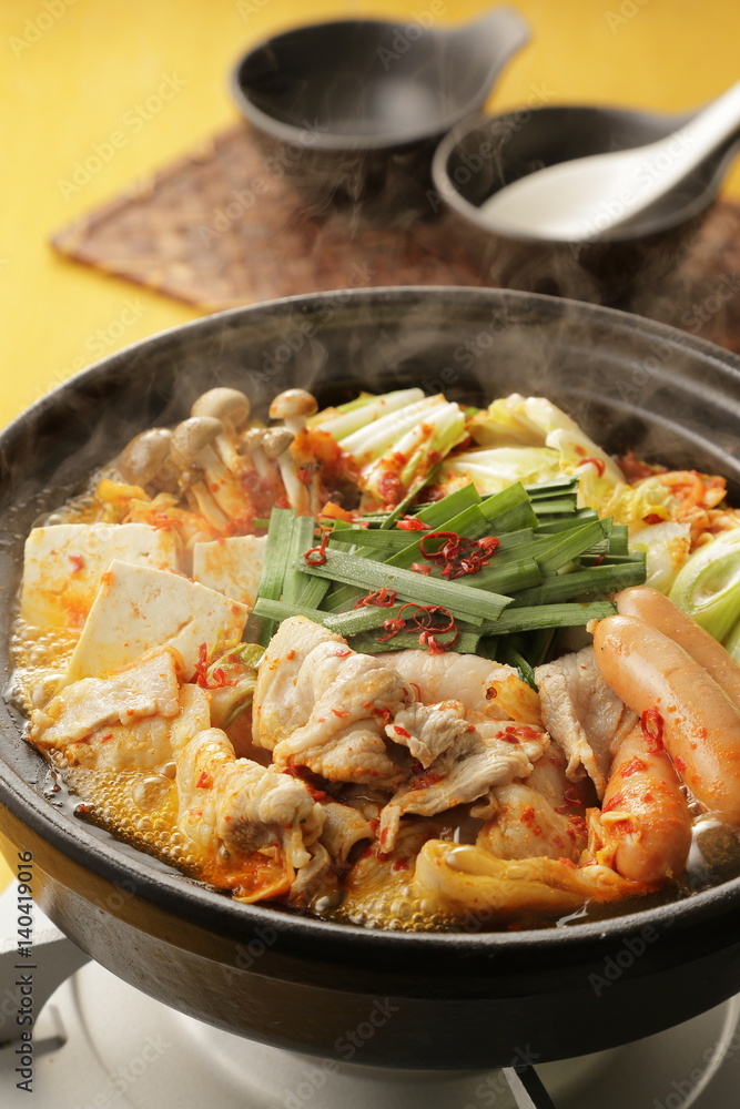 キムチ鍋 　KIMUCHI hot pot