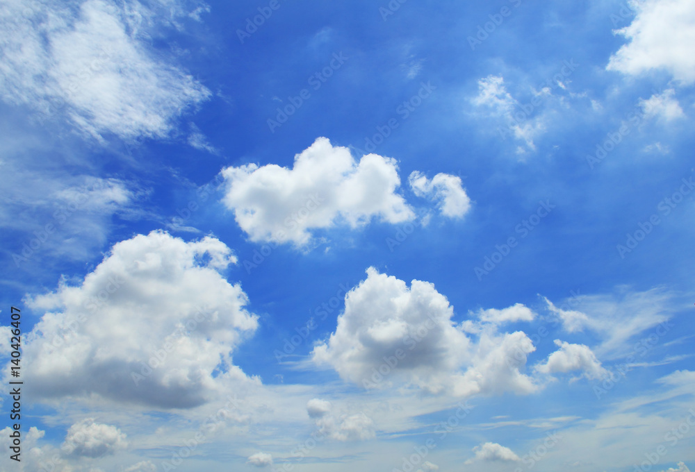 Obraz premium Blue sky background with clouds