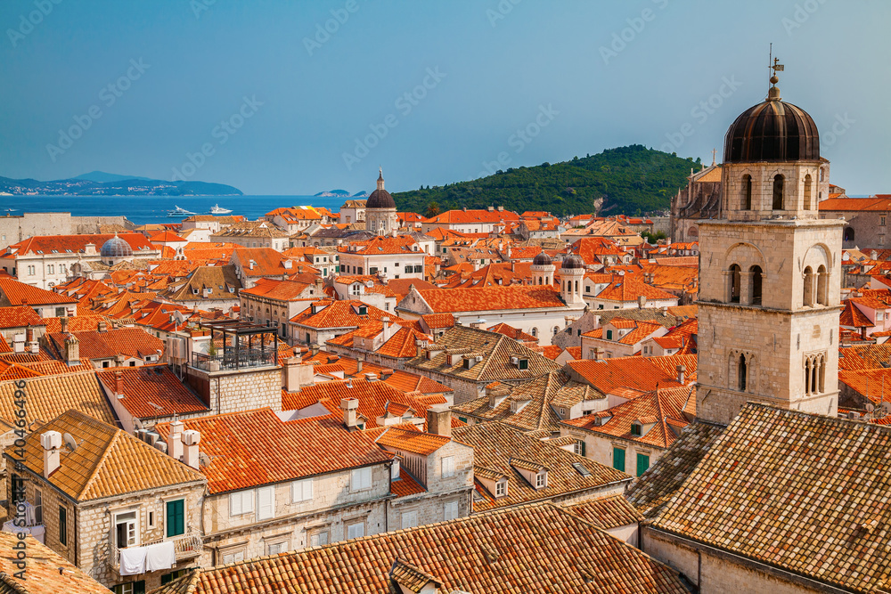 Obraz premium view of Dubrovnik Old town from its City Walls