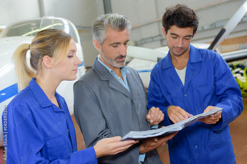 Obraz premium finding the problem