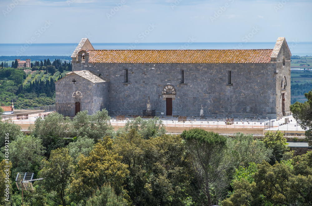 Obraz premium Campiglia is a beautiful medieval town that sits on a hill overlooking the surrounding region of Tuscany 
