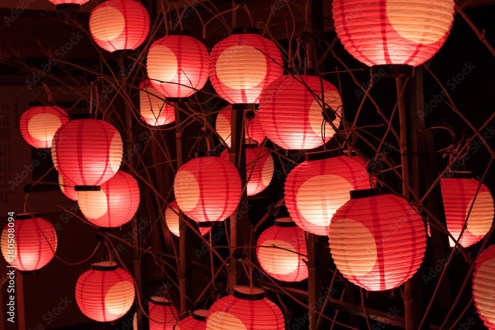 Illuminated Japanese Red Festival Lanterns 山口七夕ちょうちんまつり Stock 写真 Adobe Stock